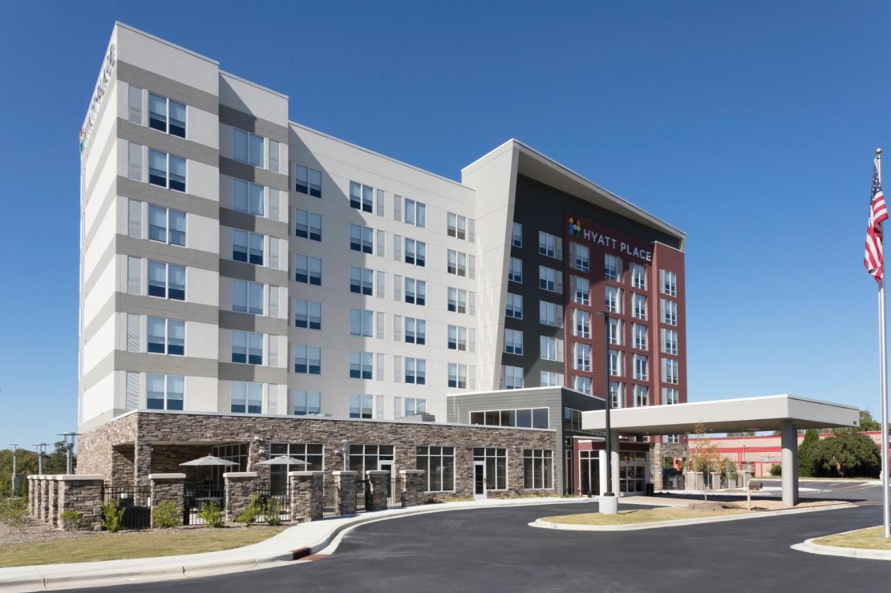 Hyatt Place Charlotte University Exterior photo